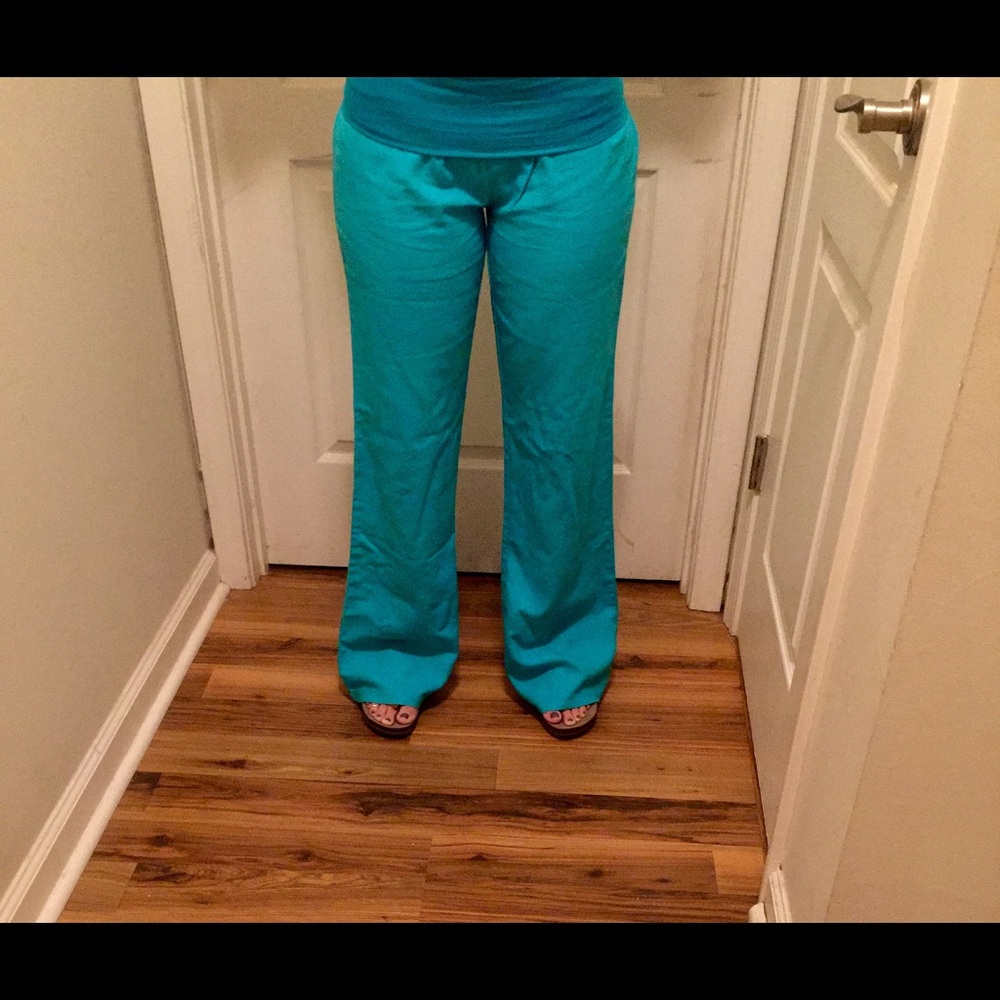 Size s boutique linen pants brand new without tags